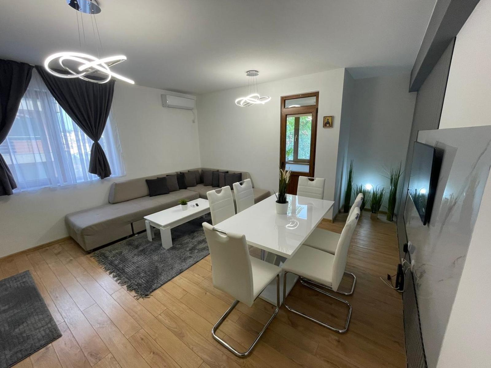 Апартамент Св. Антоний Велики Apartment St. Anthony The Great 桑丹斯基 外观 照片